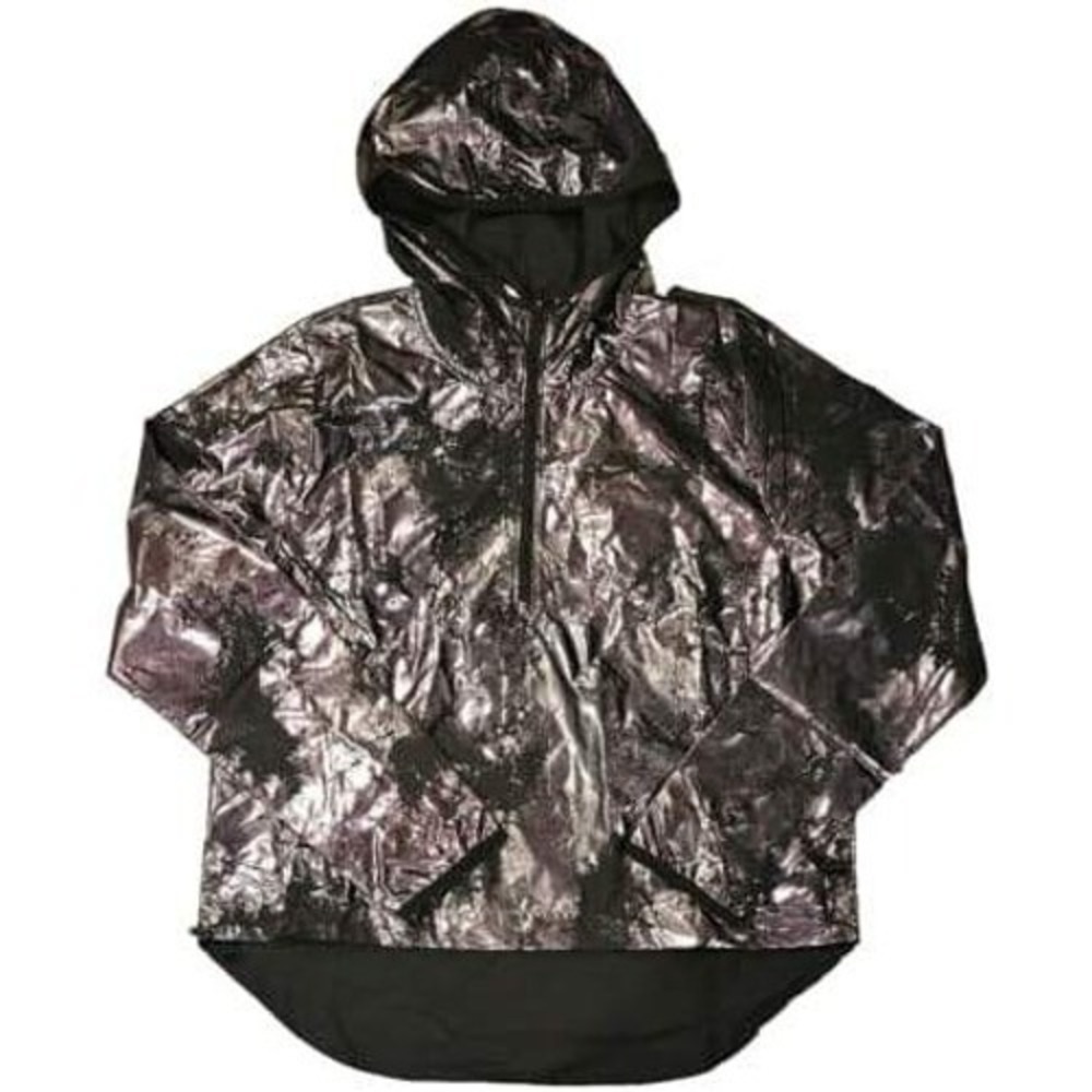 Nike Women's Dri-FIT Reflective 1/2 Zip Running Jacket (Small, Black)‎